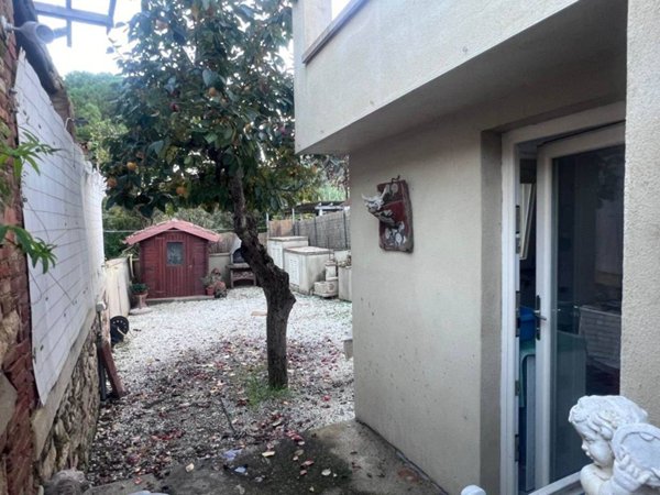 appartamento in vendita a Collesalvetti in zona Parrana San Martino