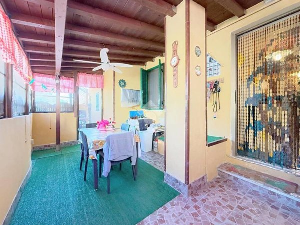 appartamento in vendita a Collesalvetti in zona Stagno