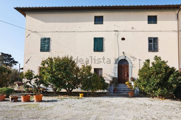 casale in vendita a Collesalvetti