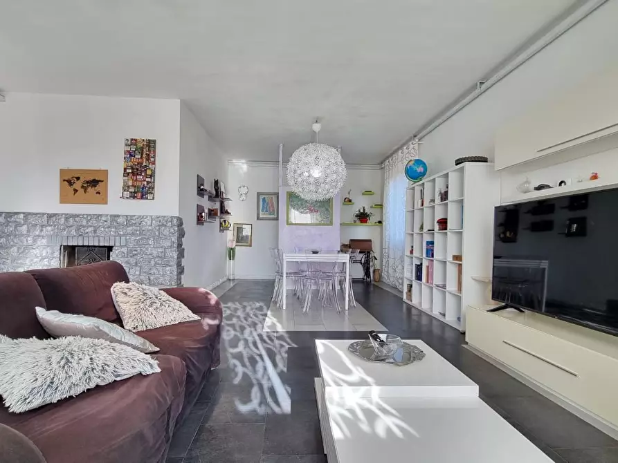 casa indipendente in vendita a Collesalvetti in zona Colognole