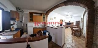 appartamento in vendita a Collesalvetti in zona Stagno