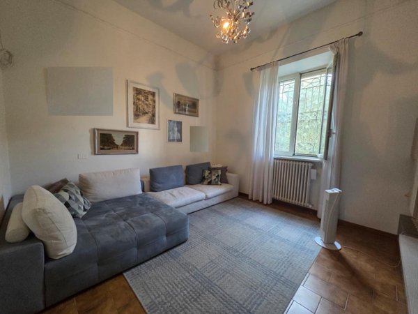 casa indipendente in vendita a Collesalvetti in zona Guasticce