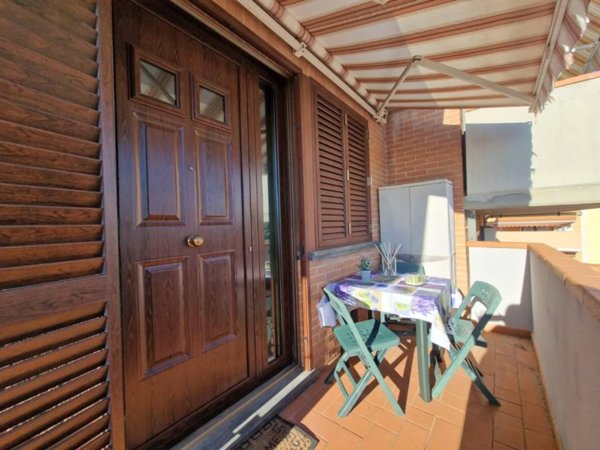 appartamento in vendita a Collesalvetti in zona Vicarello