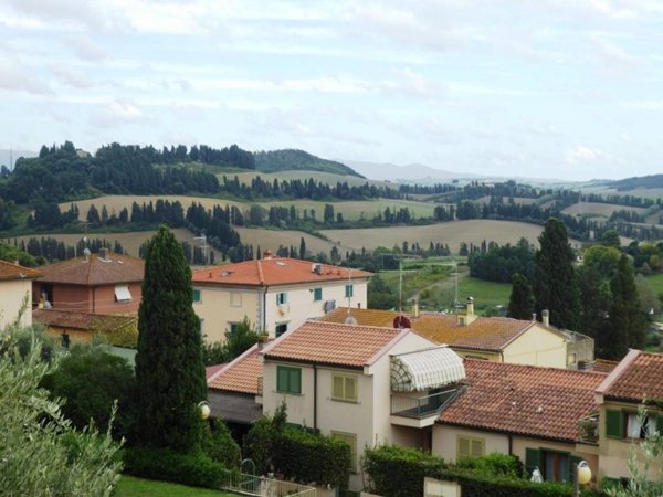 casa indipendente in vendita a Collesalvetti