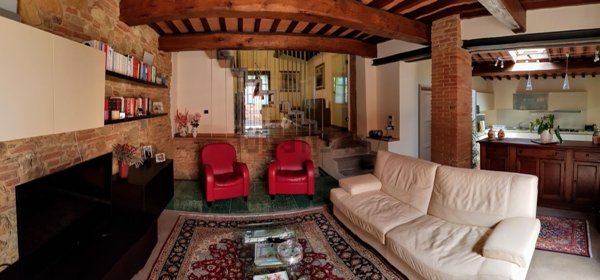 casa semindipendente in vendita a Collesalvetti