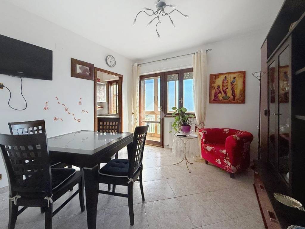 appartamento in vendita a Collesalvetti in zona Stagno