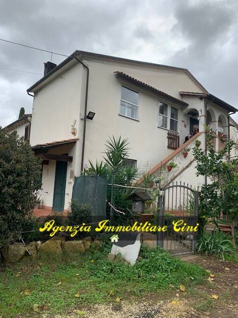 casa indipendente in vendita a Collesalvetti