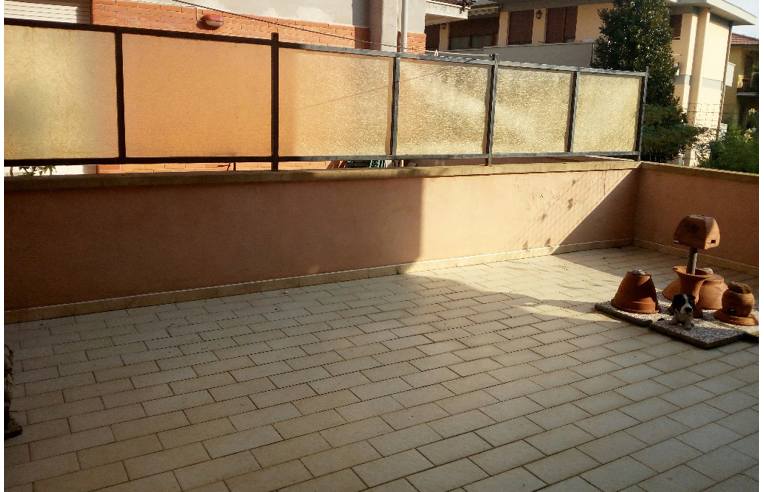 appartamento in vendita a Collesalvetti in zona Stagno