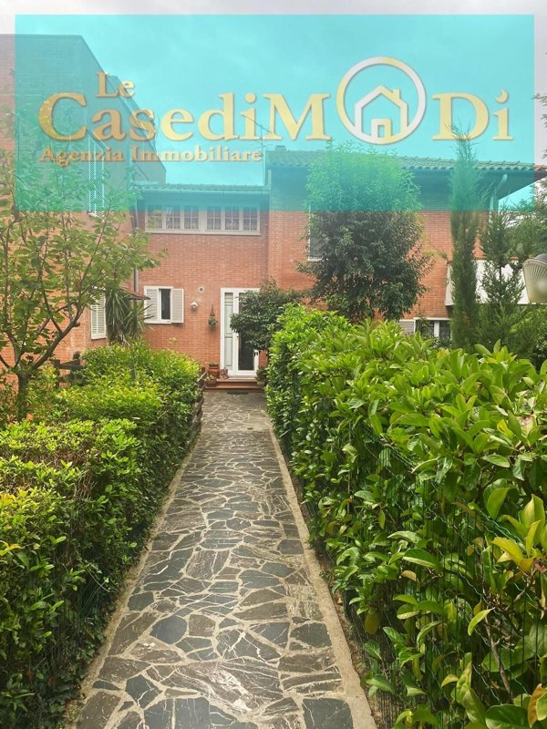 casa indipendente in vendita a Collesalvetti in zona Parrana San Martino