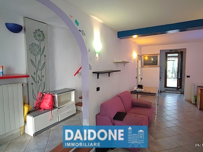 casa indipendente in vendita a Collesalvetti in zona Guasticce