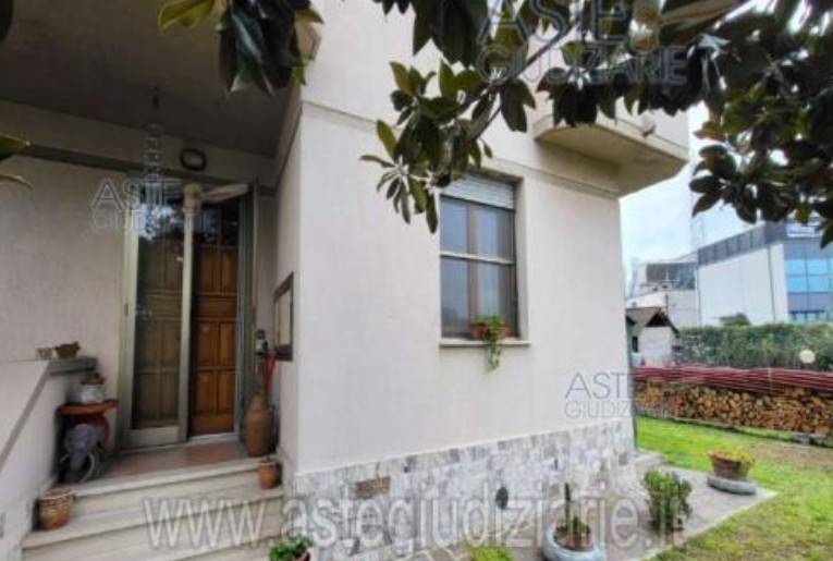 appartamento in vendita a Collesalvetti in zona Stagno