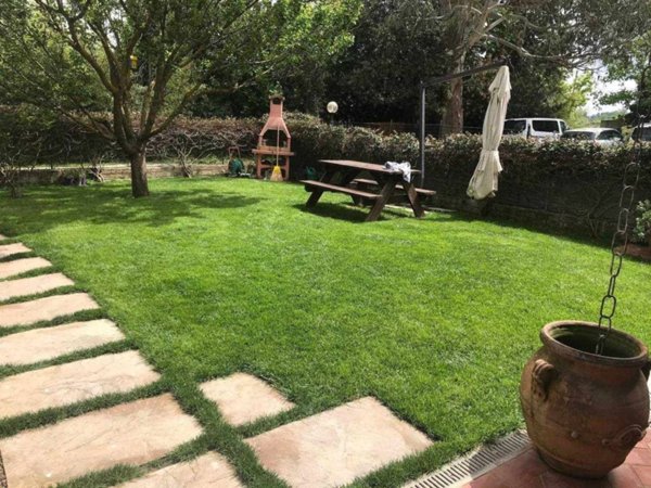 casa indipendente in vendita a Collesalvetti in zona Vicarello