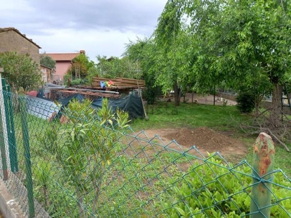 casale in vendita a Collesalvetti