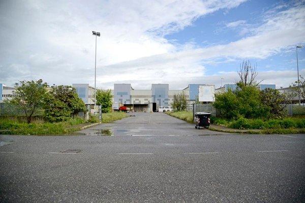 capannone in vendita a Collesalvetti in zona Guasticce