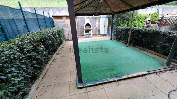 casa semindipendente in vendita a Collesalvetti