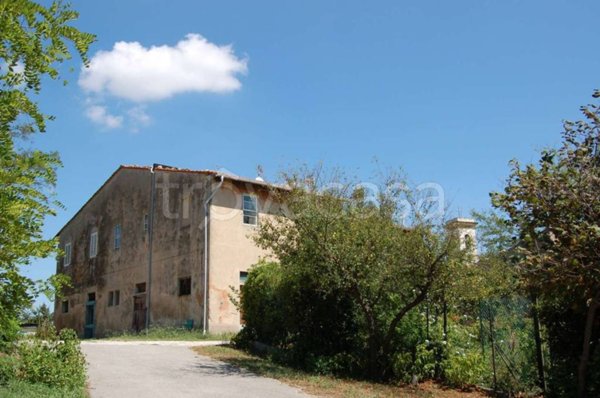 terreno edificabile in vendita a Collesalvetti in zona Stagno