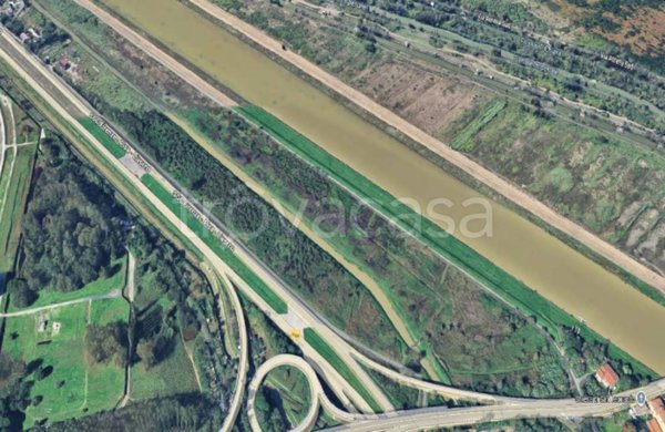 casa indipendente in vendita a Collesalvetti in zona Stagno