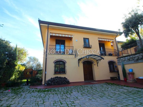 casa indipendente in vendita a Collesalvetti in zona Parrana San Martino