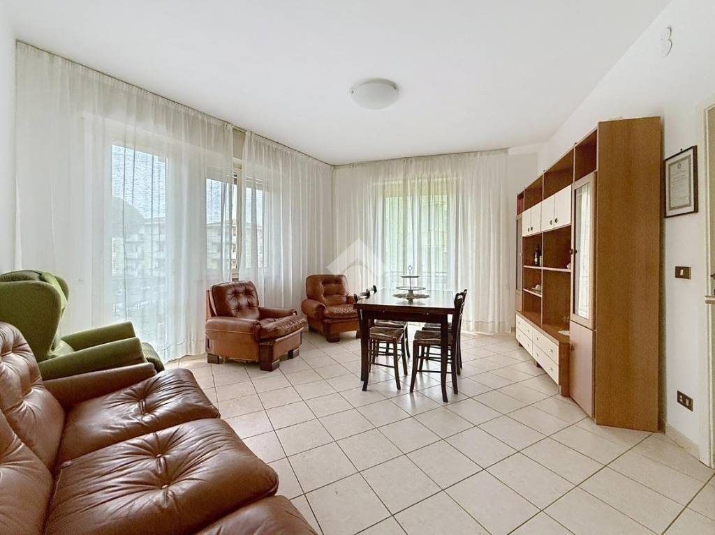 appartamento in vendita a Collesalvetti in zona Stagno