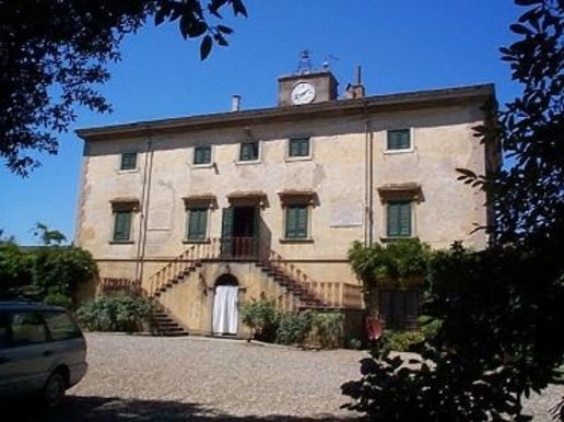 casa indipendente in vendita a Collesalvetti