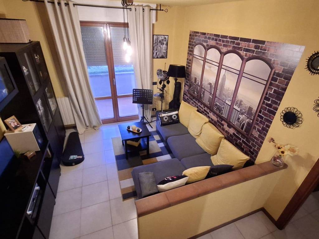 appartamento in vendita a Collesalvetti in zona Guasticce