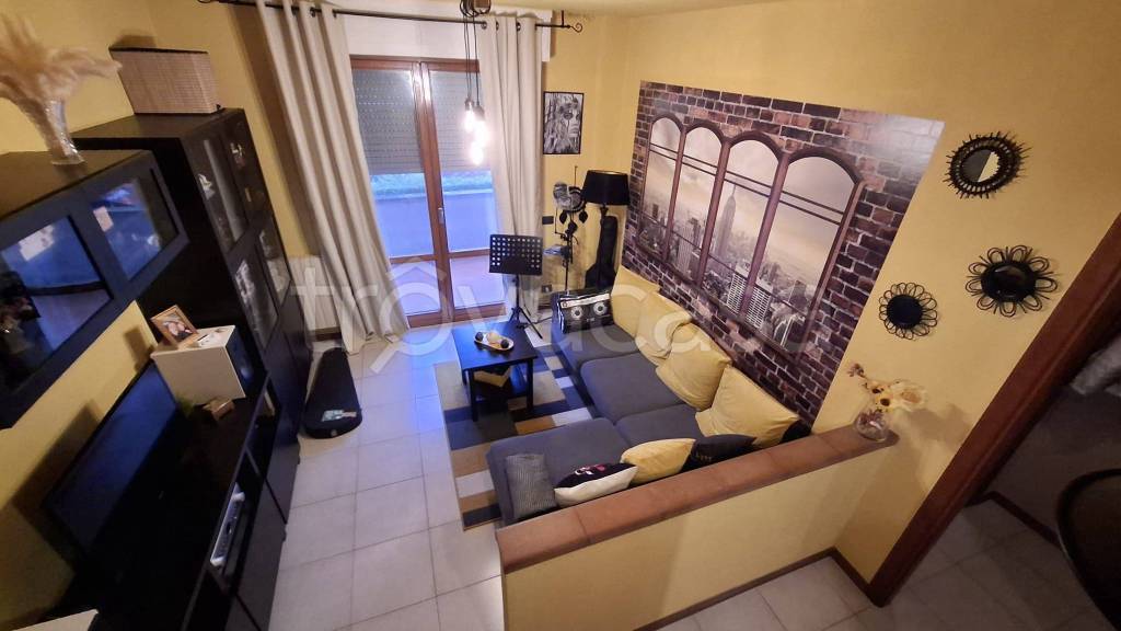 appartamento in vendita a Collesalvetti in zona Guasticce