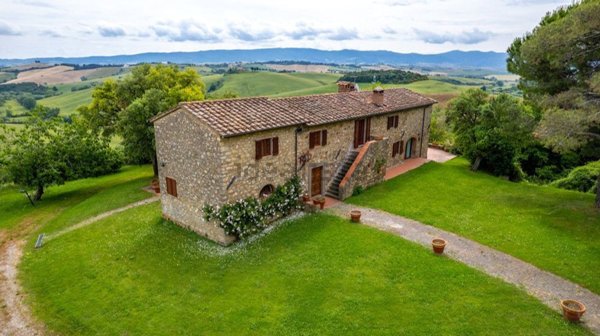 casa indipendente in vendita a Collesalvetti