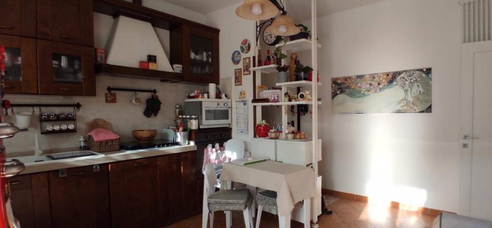 appartamento in vendita a Collesalvetti in zona Vicarello