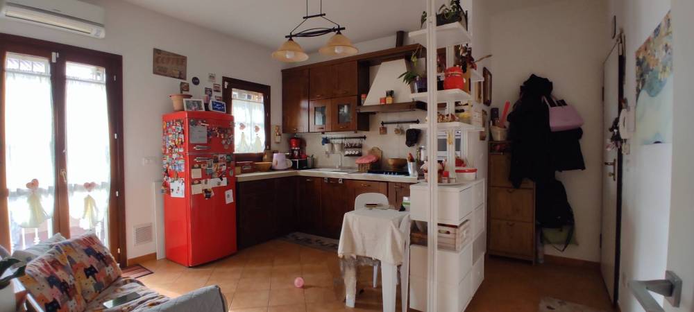 appartamento in vendita a Collesalvetti in zona Vicarello