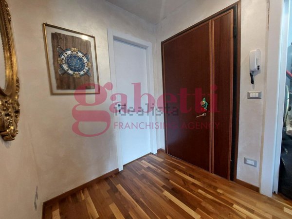 appartamento in vendita a Collesalvetti in zona Stagno