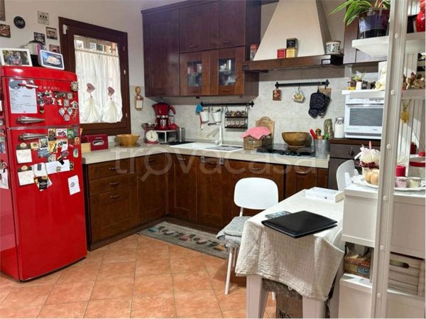 appartamento in vendita a Collesalvetti in zona Vicarello