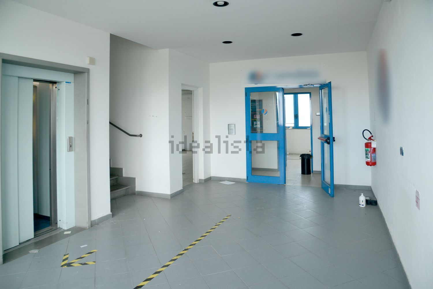 ufficio in vendita a Collesalvetti