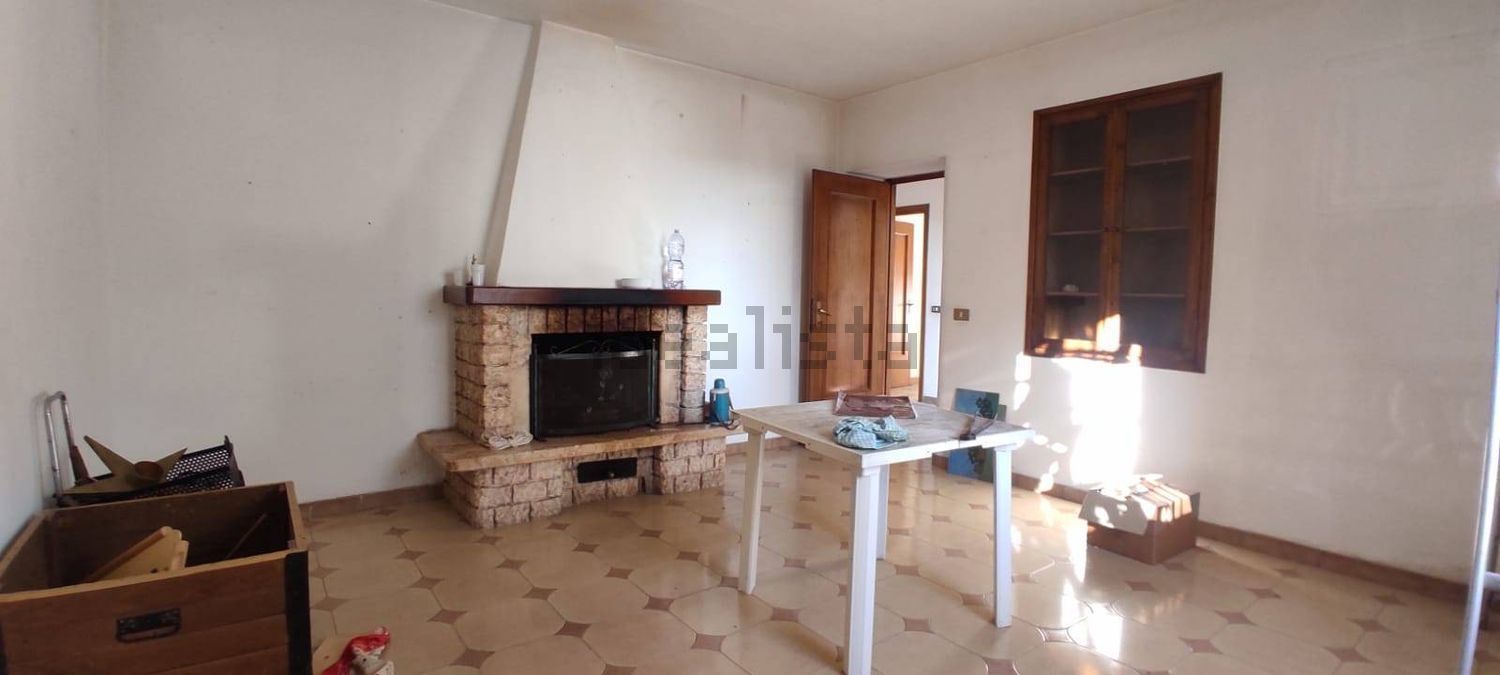 appartamento in vendita a Collesalvetti