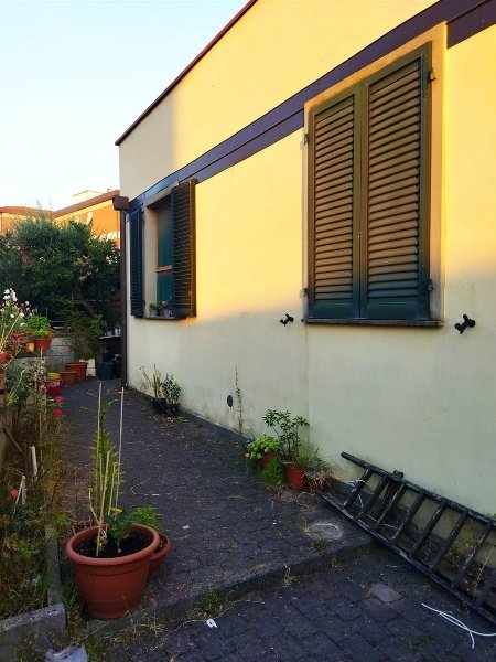 appartamento in vendita a Collesalvetti in zona Guasticce