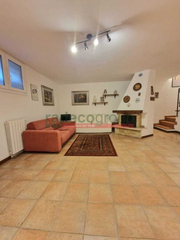 appartamento in vendita a Collesalvetti