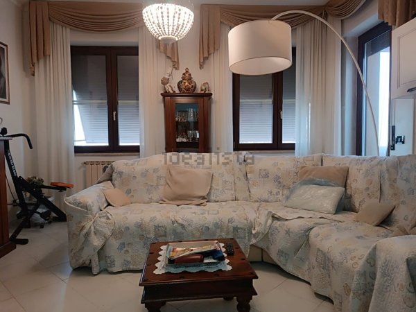 appartamento in vendita a Collesalvetti in zona Stagno