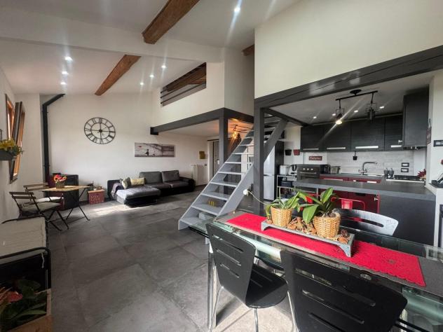 appartamento in vendita a Collesalvetti in zona Vicarello