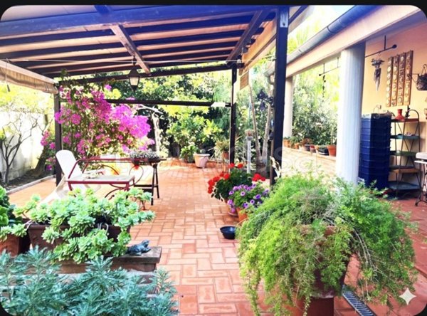 casa indipendente in vendita a Collesalvetti in zona Castell'Anselmo