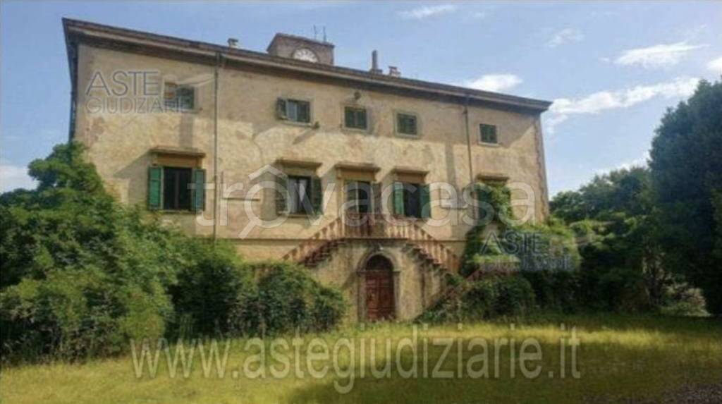 casa indipendente in vendita a Collesalvetti