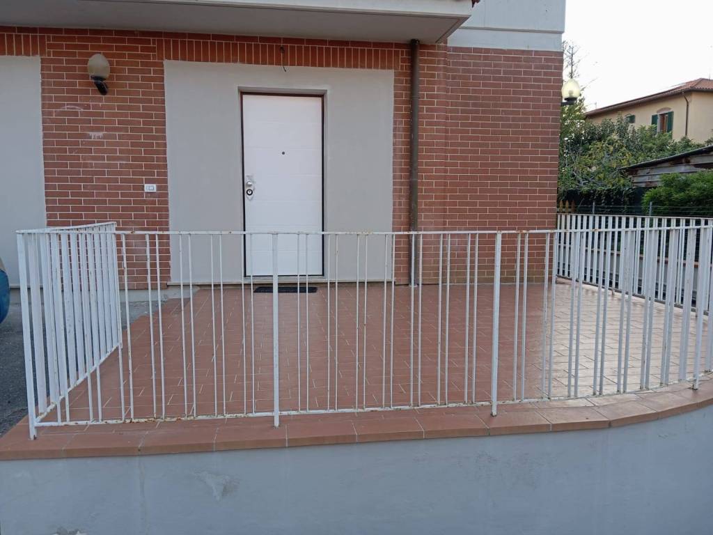 appartamento in vendita a Collesalvetti