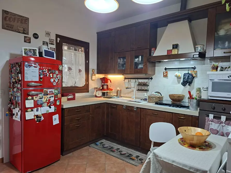appartamento in vendita a Collesalvetti in zona Vicarello