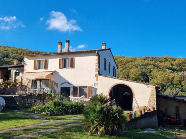 casa indipendente in vendita a Collesalvetti in zona Parrana San Giusto