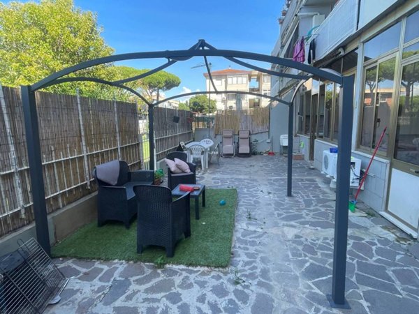 appartamento in vendita a Collesalvetti in zona Stagno