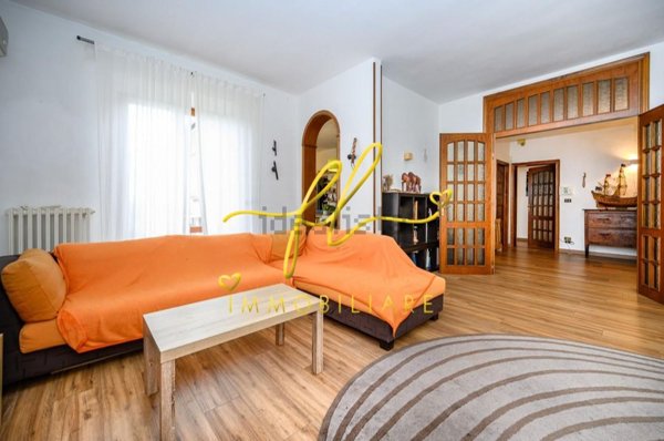 casa indipendente in vendita a Collesalvetti in zona Castell'Anselmo