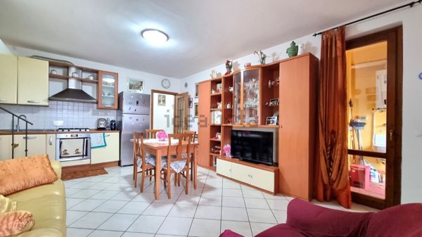 appartamento in vendita a Collesalvetti in zona Vicarello