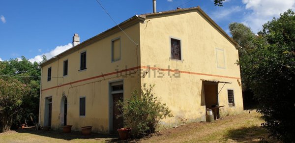 casa indipendente in vendita a Collesalvetti