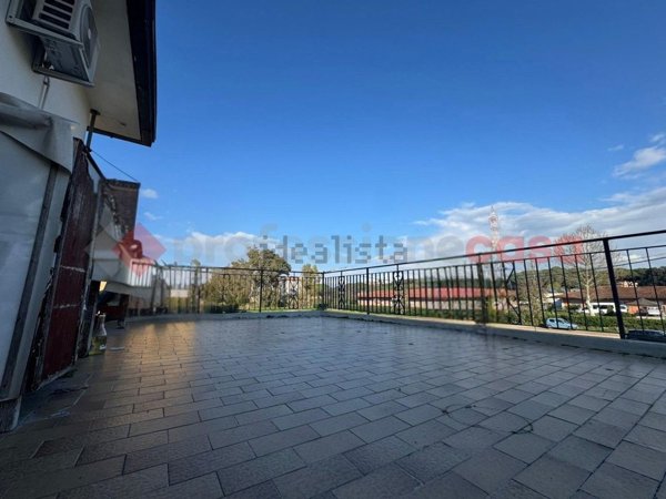 appartamento in vendita a Collesalvetti in zona Stagno