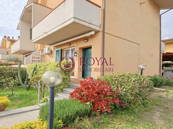 casa indipendente in vendita a Collesalvetti