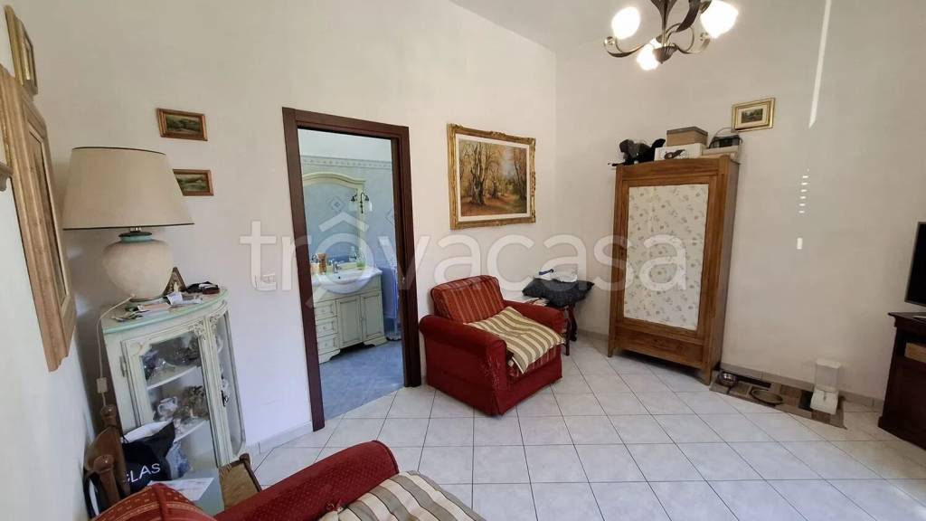 casa indipendente in vendita a Collesalvetti