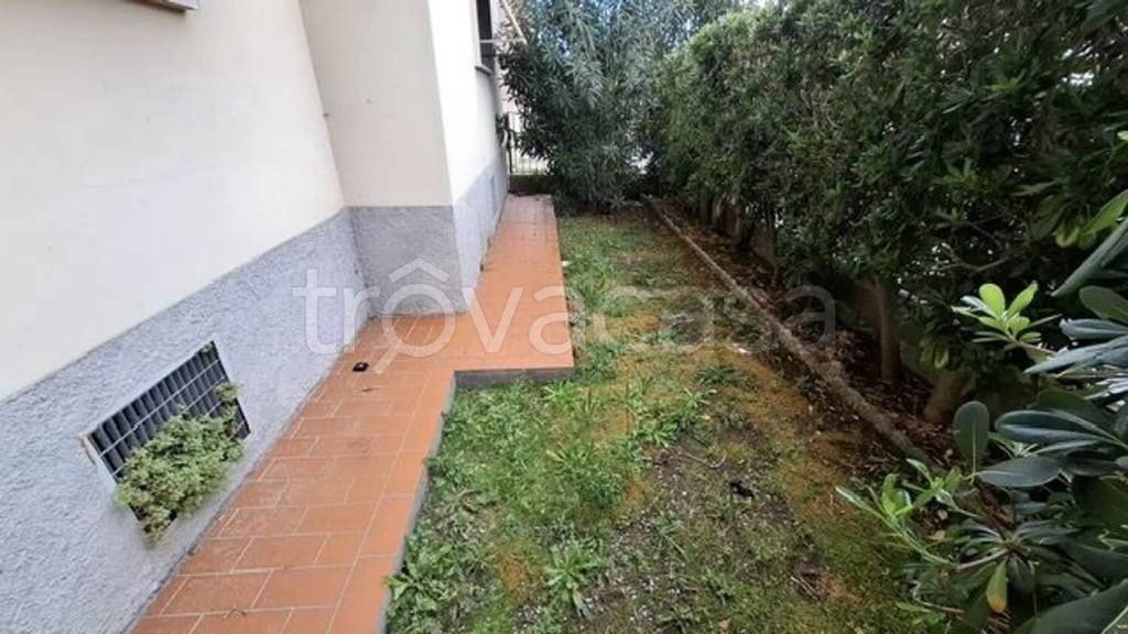 appartamento in vendita a Collesalvetti in zona Vicarello